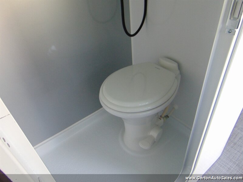 2025 INTECH Sol Dusk Rover - Photo 34 - Mount Vernon, IN 47620