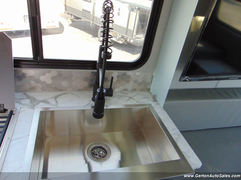 2025 INTECH Sol Dusk Rover - Photo 20 - Mount Vernon, IN 47620