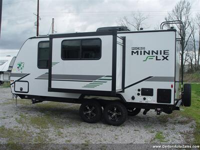2022 Winnebago Micro Minnie 2108DS FLX   - Photo 4 - Mount Vernon, IN 47620