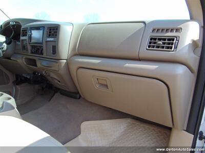 2001 Ford Excursion Limited   - Photo 21 - Mount Vernon, IN 47620
