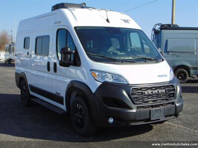 2024 Winnebago Solis Pocket 36B