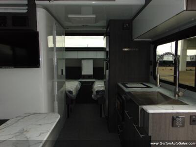 2023 INTECH RV OVR Expedition   - Photo 12 - Mount Vernon, IN 47620