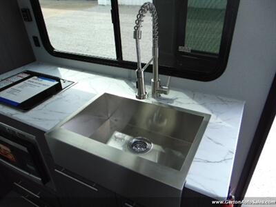 2023 INTECH RV OVR Expedition   - Photo 17 - Mount Vernon, IN 47620