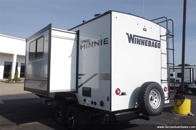 2022 WINNEBAGO MICRO MINNIE 1808FBS   - Photo 4 - Mount Vernon, IN 47620