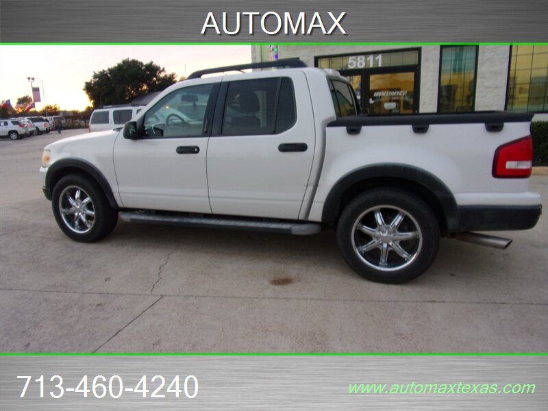 2008 Ford Explorer Sport Trac XLT photo