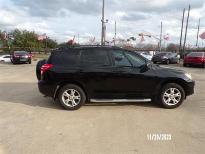 2012 Toyota RAV4   - Photo 12 - Houston, TX 77040
