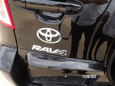 2012 Toyota RAV4   - Photo 23 - Houston, TX 77040
