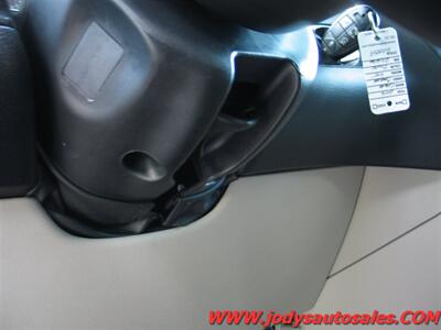 2016 Dodge Grand Caravan SXT  SXT, LOW, LOW 20,000 MILES - Photo 7 - North Platte, NE 69101