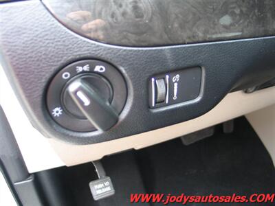 2019 Dodge Grand Caravan SE  SE - Photo 8 - North Platte, NE 69101