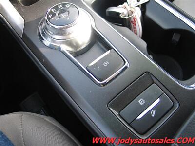 2018 Ford Fusion Hybrid S  S, LOW, LOW 48.000 MILES, 41 MPG - Photo 20 - North Platte, NE 69101