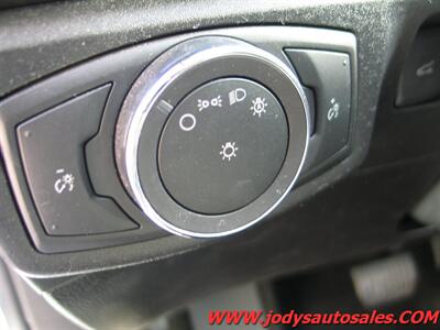 2018 Ford Fusion Hybrid S  S, LOW, LOW 48.000 MILES, 41 MPG - Photo 8 - North Platte, NE 69101