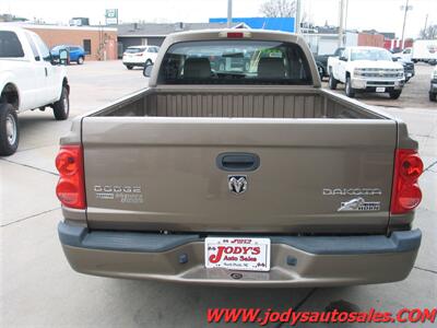 2010 Dodge Dakota Big Horn  X-CAB, 4X4, 46,000 Low Miles - Photo 30 - North Platte, NE 69101