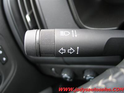 2022 Chevrolet Colorado LT  LT, 4X4, EXTENDED CAB - Photo 8 - North Platte, NE 69101