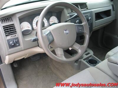 2010 Dodge Dakota Big Horn  X-CAB, 4X4, 52,000 Low Miles, Hail Damage Special - Photo 4 - North Platte, NE 69101