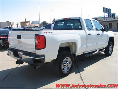 2017 Chevrolet Silverado 2500  W/T, 4X4, DOUBLECAB, 6.0 V-V8 - Photo 28 - North Platte, NE 69101
