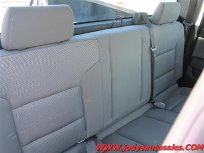 2017 Chevrolet Silverado 2500  W/T, 4X4, DOUBLECAB, 6.0 V-V8 - Photo 22 - North Platte, NE 69101