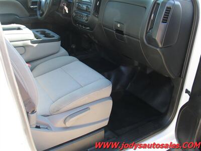 2017 Chevrolet Silverado 2500  W/T, 4X4, DOUBLECAB, 6.0 V-V8 - Photo 19 - North Platte, NE 69101
