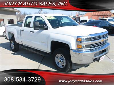 2017 Chevrolet Silverado 2500  W/T, 4X4, DOUBLECAB, 6.0 V-V8 - Photo 1 - North Platte, NE 69101