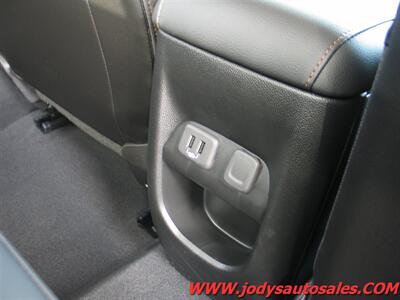 2022 GMC Canyon AT4  AT4, 4X4, CREW CAB, Heated Seats, LOW, LOW 5300 MILES - Photo 29 - North Platte, NE 69101