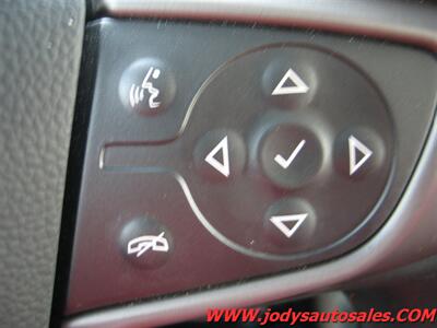 2022 GMC Canyon AT4  AT4, 4X4, CREW CAB, Heated Seats, LOW, LOW 5300 MILES - Photo 12 - North Platte, NE 69101