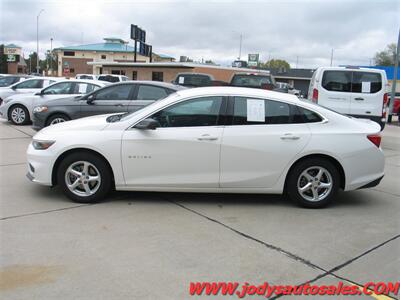 2018 Chevrolet Malibu LS LS, LOW 35,000 MILES, Hail Damage Special - Photo 28 - North Platte, NE 69101