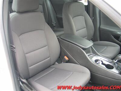 2018 Chevrolet Malibu LS LS, LOW 35,000 MILES, Hail Damage Special - Photo 23 - North Platte, NE 69101