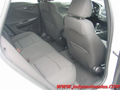 2018 Chevrolet Malibu LS LS, LOW 35,000 MILES, Hail Damage Special - Photo 24 - North Platte, NE 69101