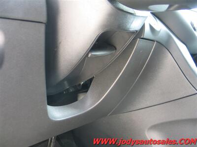 2023 Chevrolet Equinox LT  LT, FWD, Low 32,000 Miles, Heated Seats, XM Radio - Photo 9 - North Platte, NE 69101