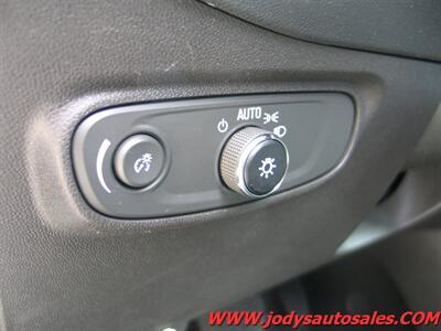 2023 Chevrolet Equinox LT  LT, FWD, Low 32,000 Miles, Heated Seats, XM Radio - Photo 8 - North Platte, NE 69101