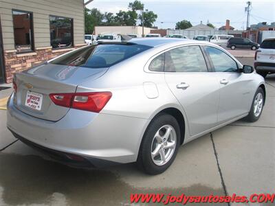 2018 Chevrolet Malibu LS  LS, Ecotec 1.5L Turbo I4, LOW 51,000 MILES - Photo 33 - North Platte, NE 69101