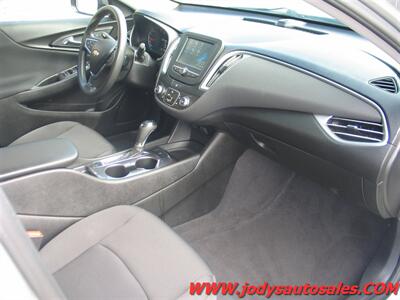 2018 Chevrolet Malibu LS  LS, Ecotec 1.5L Turbo I4, LOW 51,000 MILES - Photo 24 - North Platte, NE 69101