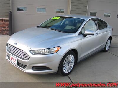 2015 Ford Fusion Hybrid S  Highway MPG 41, 64,000 Low Miles - Photo 25 - North Platte, NE 69101