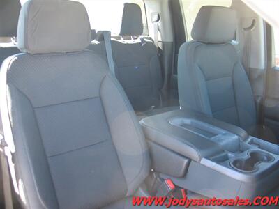 2020 Chevrolet Silverado 2500 Work Truck  W/T, 2500, 4X4, DOUBLE CAB, 6.6 V8 GAS - Photo 20 - North Platte, NE 69101