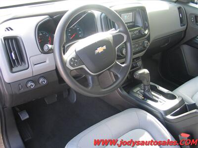 2015 Chevrolet Colorado W/T  X-CAB, 4X4, - Photo 2 - North Platte, NE 69101