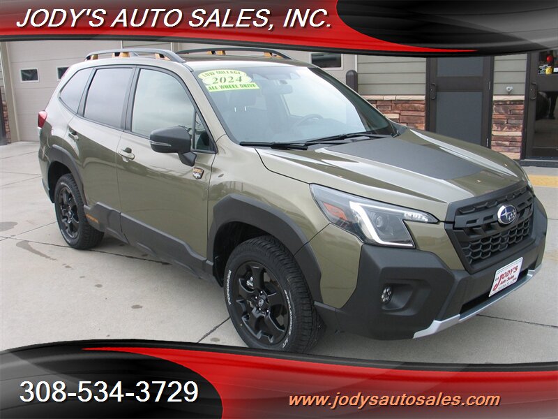 2024 Subaru Forester Wilderness  AWD, HEATED LEAHTER SEATS, 14,000 MILESED LEATHER SEAT