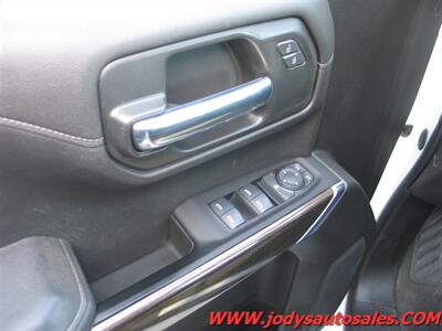 2021 Chevrolet Silverado 1500 LT  LT, 4x4, Heated Seats, 5.3L V8,CREW CAB - Photo 3 - North Platte, NE 69101