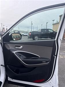2016 Hyundai SANTA FE Sport 2.4L - Photo 11 - Spokane, WA 99202