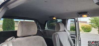 2004 Toyota Sienna LE 7 Passenger AWD - Photo 33 - Spokane, WA 99202