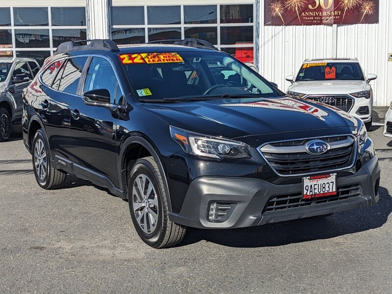 2022 Subaru Outback Premium  AWD