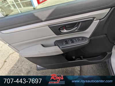 2019 Honda CR-V LX AWD - Photo 9 - Eureka, CA 95501