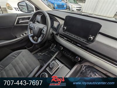 2023 Mitsubishi Outlander SE - Photo 11 - Eureka, CA 95501