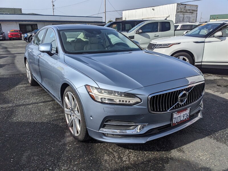 2017 Volvo S90 T6 Inscription  AWD