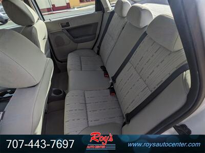 2010 Ford Focus SE   - Photo 13 - Eureka, CA 95501