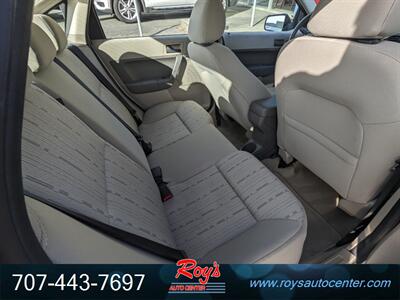 2010 Ford Focus SE   - Photo 14 - Eureka, CA 95501