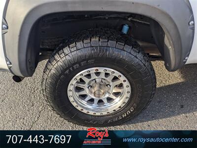 2017 Toyota Tacoma TRD Off-Road 4WD - Photo 9 - Eureka, CA 95501