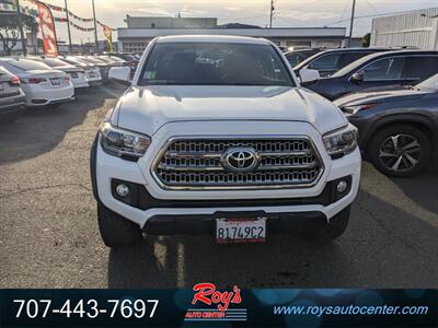 2017 Toyota Tacoma TRD Off-Road 4WD - Photo 4 - Eureka, CA 95501