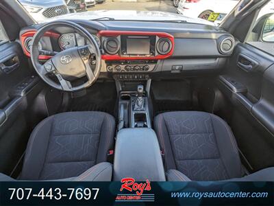 2017 Toyota Tacoma TRD Off-Road 4WD - Photo 15 - Eureka, CA 95501