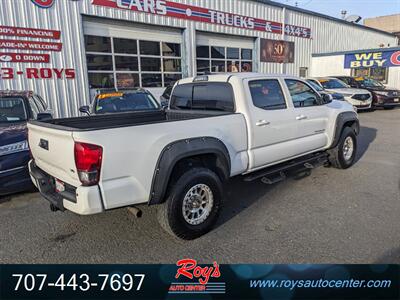 2017 Toyota Tacoma TRD Off-Road 4WD - Photo 8 - Eureka, CA 95501