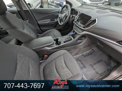 2017 Chevrolet Volt LT plug-in hybrid electric - Photo 10 - Eureka, CA 95501