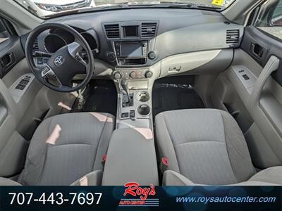 2013 Toyota Highlander  AWD - Photo 15 - Eureka, CA 95501